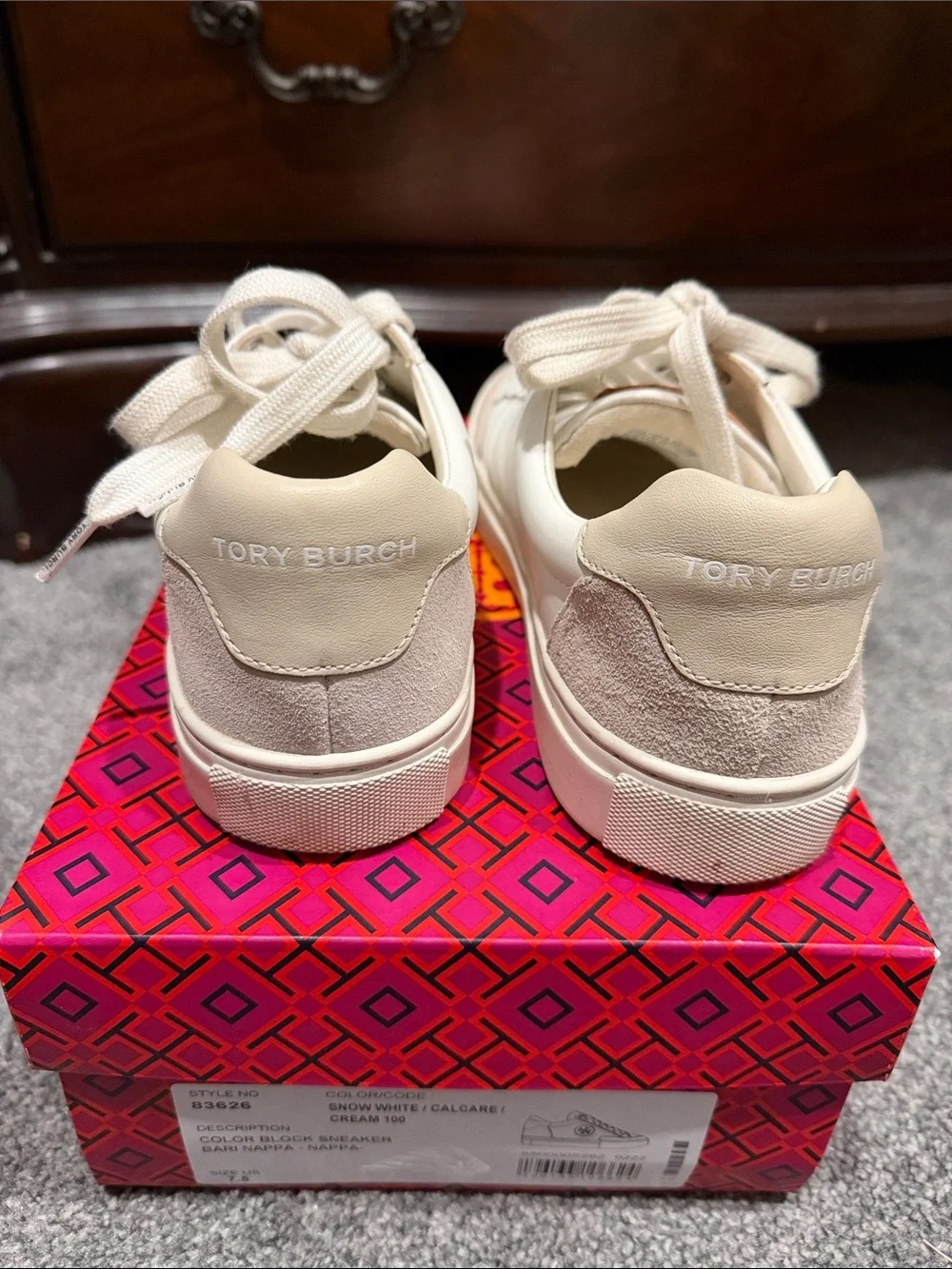 Tory Burch Cream and Beige Leather Logo Sneakers. 7.5